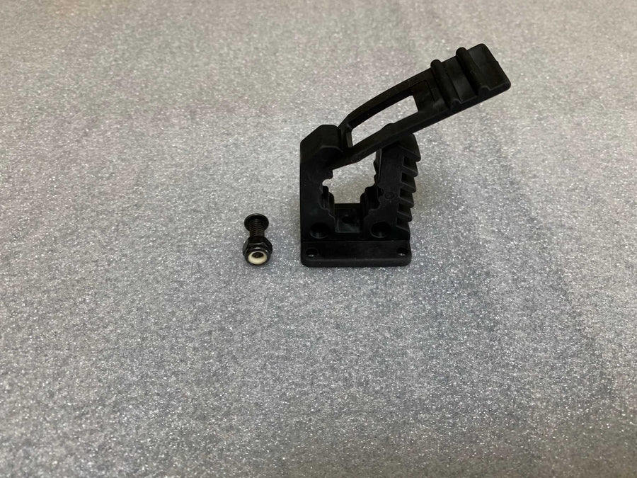 Mini Quick Fist Clamp for mounting tools & equipment 5/8" - 1-3/8" diameter